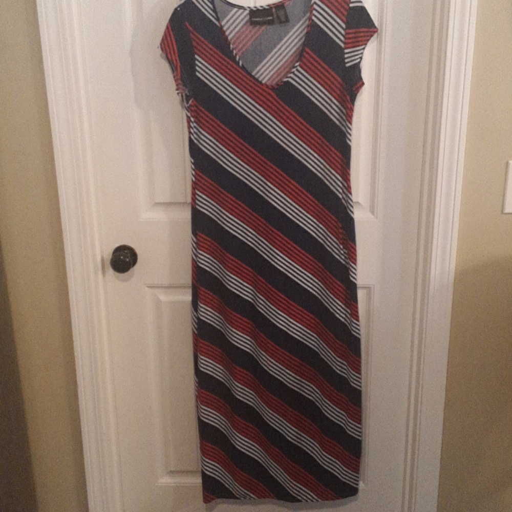 Jennifer Lauren Brand / Misses Maxi Dress / Large